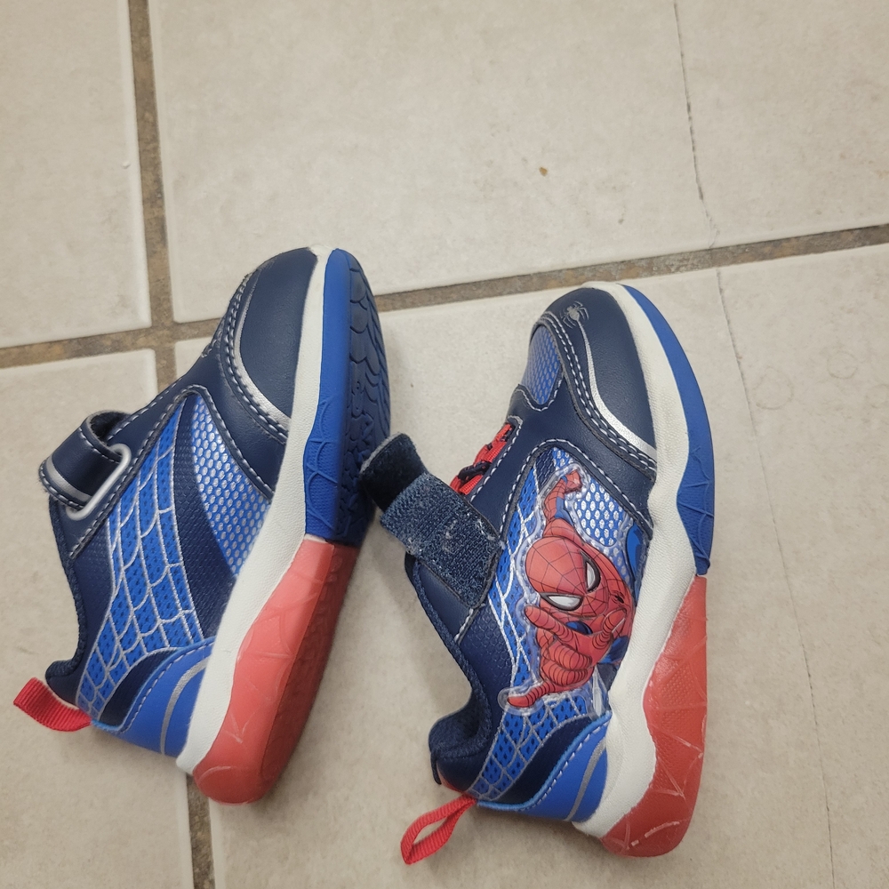 Marvel Kids Sneakers - Navy and Red